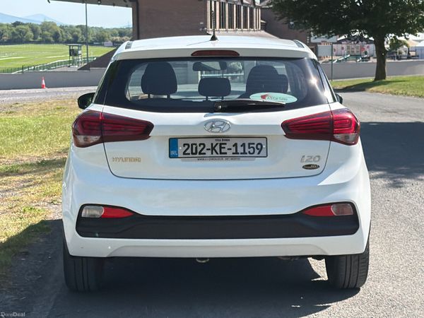 Hyundai i20 2020 Classic 1.2 Low mileage 388441792