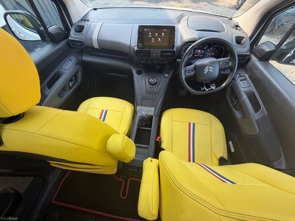 Citroen berlingo white and leather 388469352