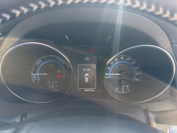 Toyota Auris Hybrid Great Spec! (Finance available 388472730