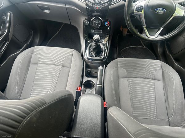 Ford Fiesta 2015 (NCT 06/27. TAX 01/27) 388486000