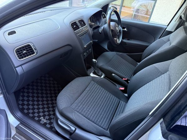 Volkswagen Polo 2013 388489944
