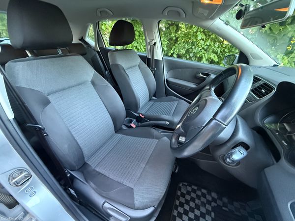 Volkswagen Polo 2013 388489936