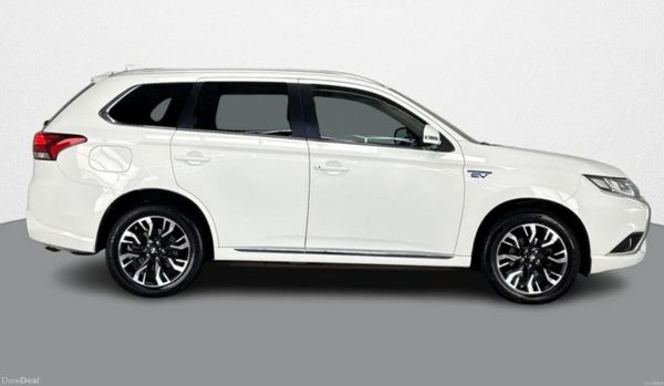 2018 Mitsubishi Outlander 2.0 Petrol Plug in Hybri 388401242