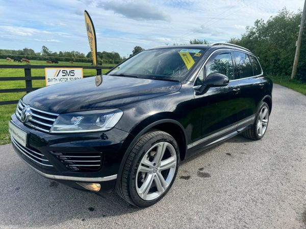 152 Volkswagen Touareg R-Line Crewcab***** 388404066