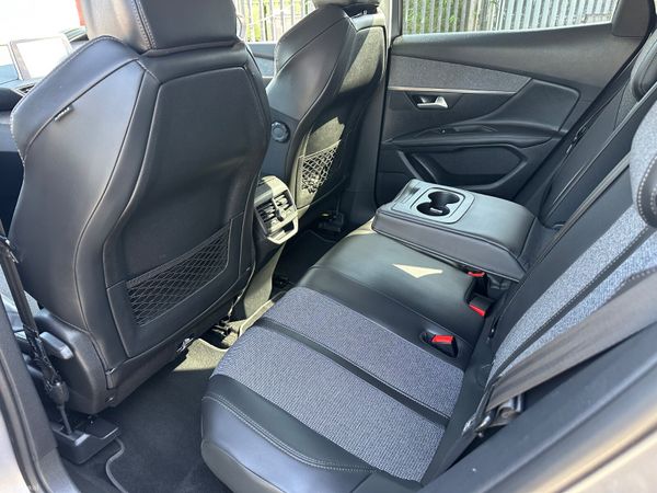 Peugeot 3008 1.6BlueHDI NCT LOW KMS 388414972