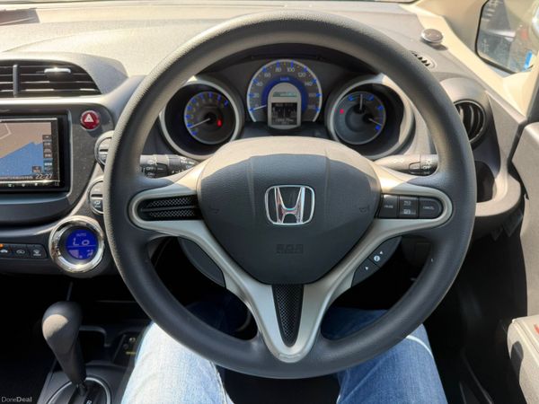 10 HONDA FIT HYBRID 388542914