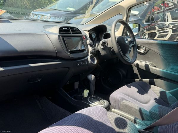 10 HONDA FIT HYBRID 388542932