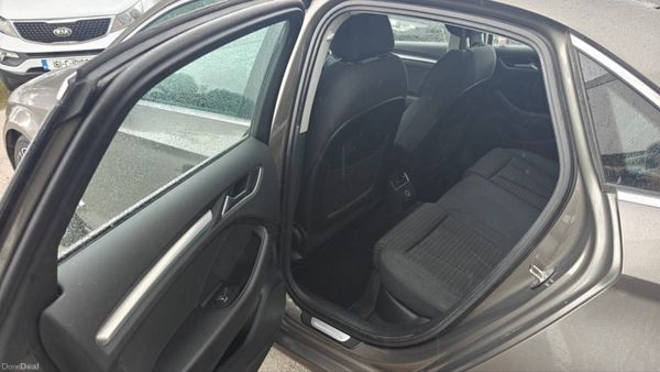 Audi A3 1.6 TDI Auto 388543004