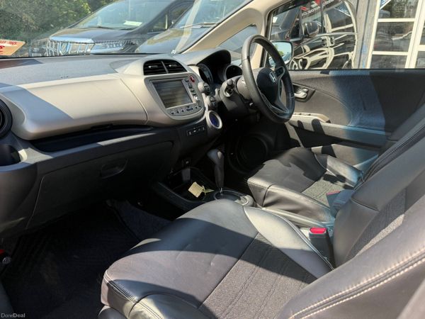 12 HONDA FIT HYBRID 388543364