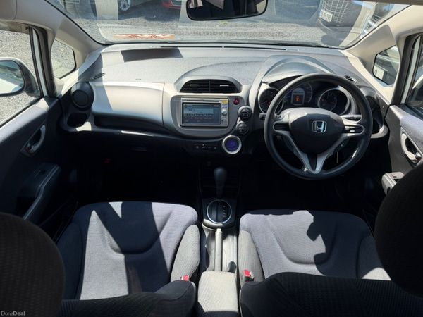 11 HONDA FIT HYBRID 388544528