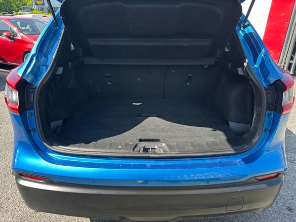 Nissan Qashqai 1.5DSL SV NCT TAX 388552678
