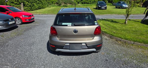 2017 polo cross highline 1.2 automatic 388573472