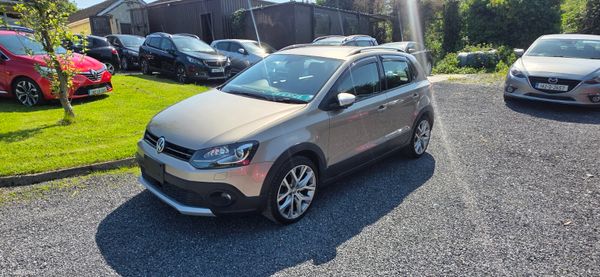 2017 polo cross highline 1.2 automatic 388573478