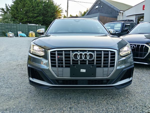 Audi SQ2 388584266