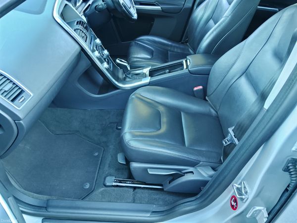 Volvo XC60 2014 388585630