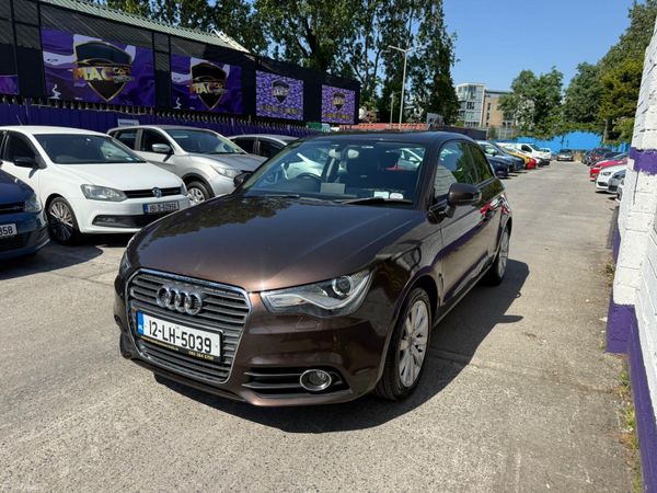 Audi A1 2012 388592380