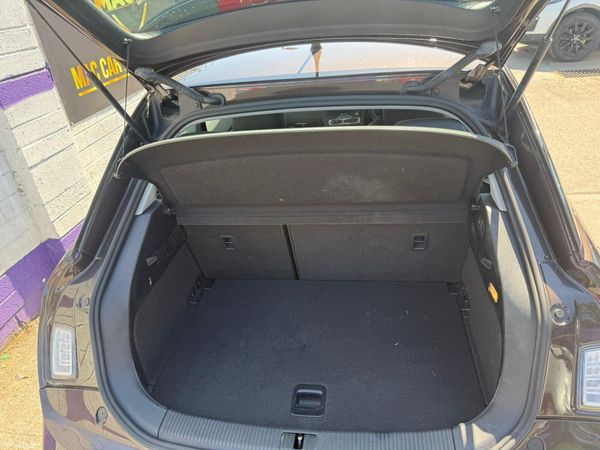 Audi A1 2012 388592384