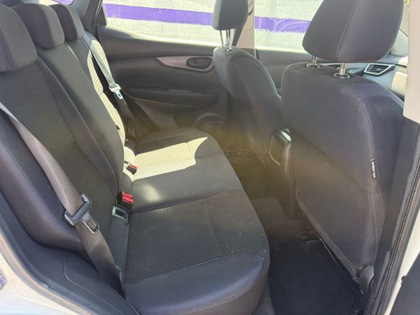 Nissan Qashqai 2014 388596802