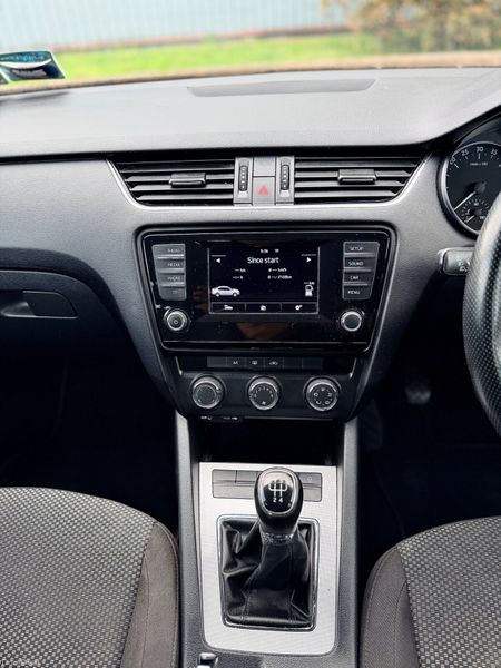 🔴 High Spec Skoda Octavia 2015 388515454