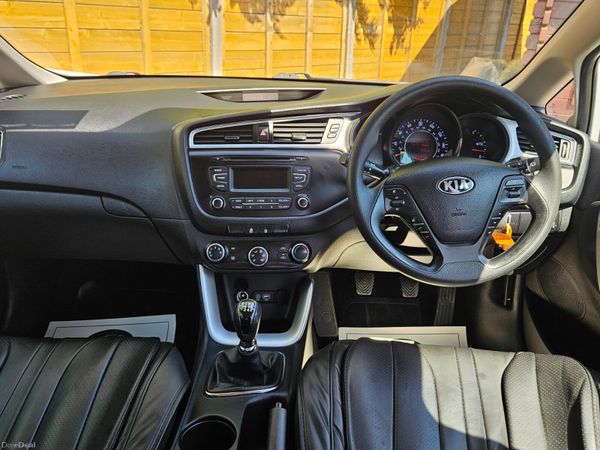 Kia Ceed 2016 1.6crdi manual 388521498