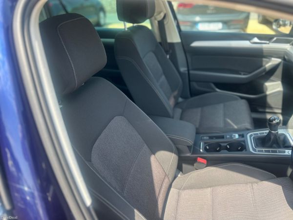 Volkswagen Passat 2.0 TDI BUSINESS 388523814