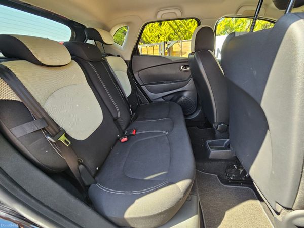 Renault Captur 2018 1 litre petrol manual 388528870