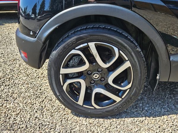 Renault Captur 2018 1 litre petrol manual 388528900
