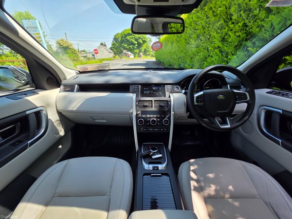 2018 Land Rover Discovery Sport SE Tech 9 Speed Au 388642916
