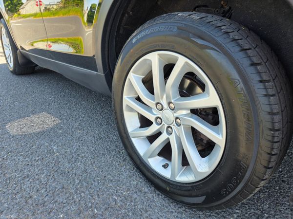 2018 Land Rover Discovery Sport SE Tech 9 Speed Au 388642924