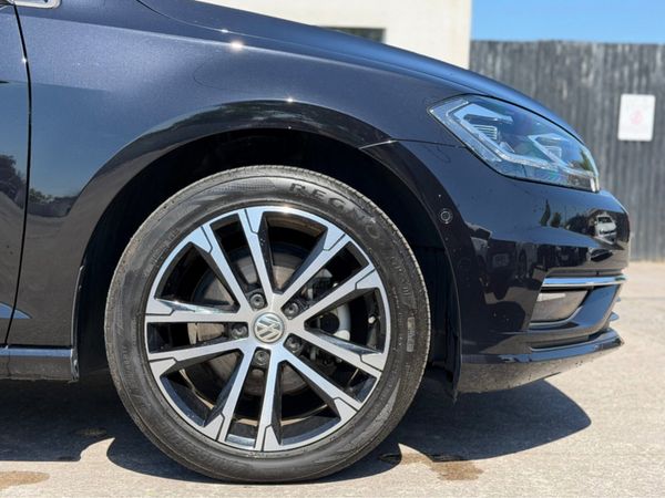 Volkswagen Golf Highline Automatic 388649072