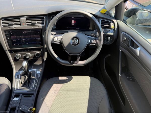 Volkswagen Golf Highline Automatic 388649084