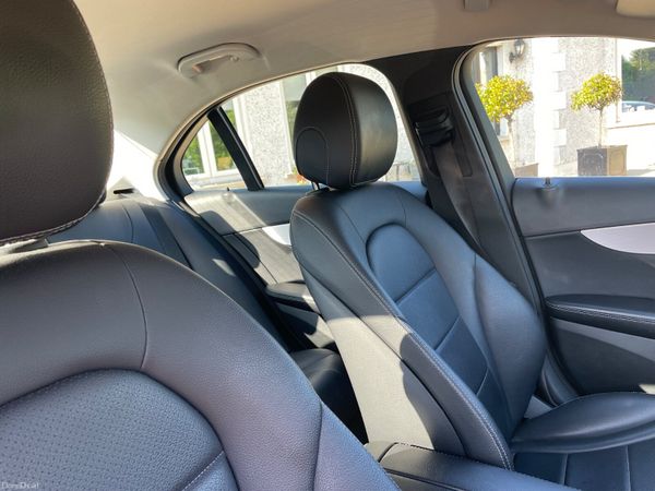 Mercedes-Benz C-Class 2019 Avantgarde Auto low mil 388650818