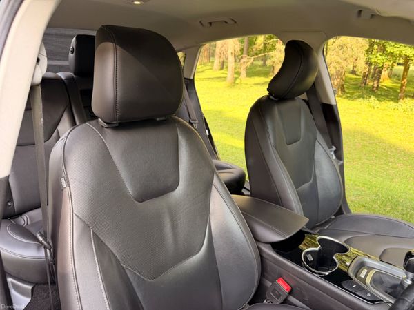 Ford Mondeo 2016 Diesel High Spec 388670358