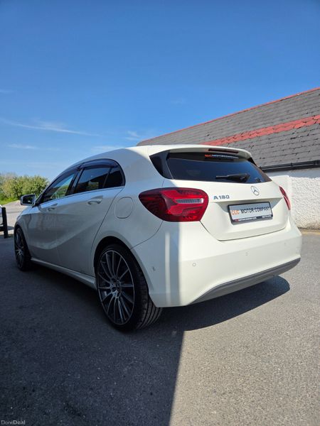 2017 MERCEDES A180 AUTO 388679386