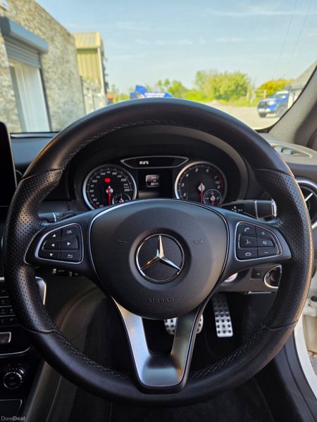 2017 MERCEDES A180 AUTO 388679400