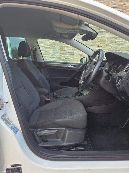 2017 vw golf 1.2 auto // LIFT FACE MODEL 388680088