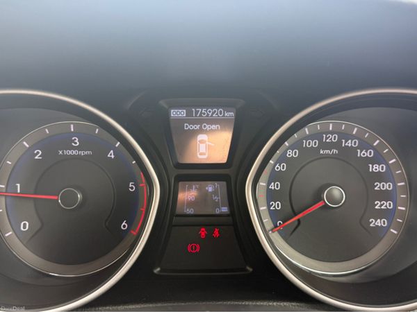 Hyundai i30 CLASSIC 388695622