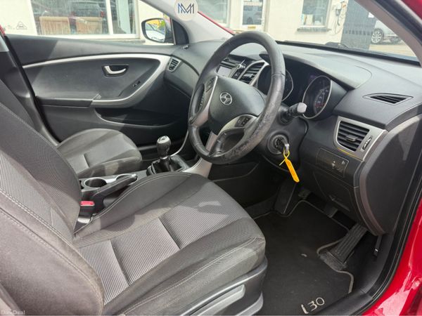 Hyundai i30 CLASSIC 388695624