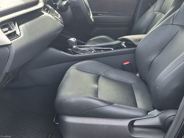 2017 Toyota C-HR Self charging Hybrid| Sol G pack 388697530
