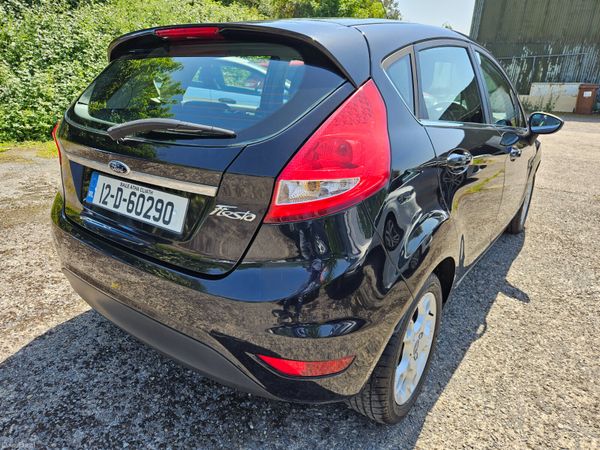 Ford Fiesta 2012 1.2 zetec only 75k one owner 388611372