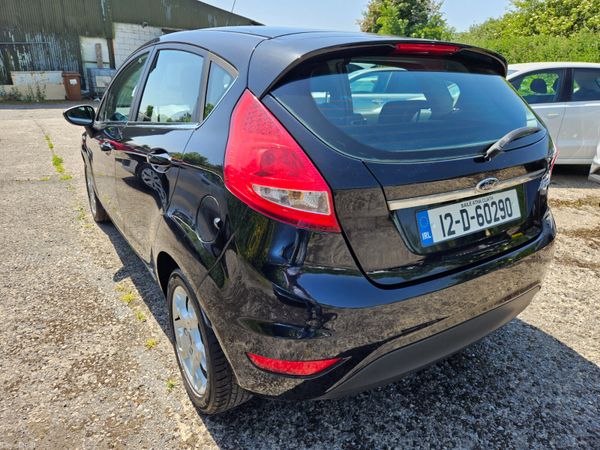 Ford Fiesta 2012 1.2 zetec only 75k one owner 388611510
