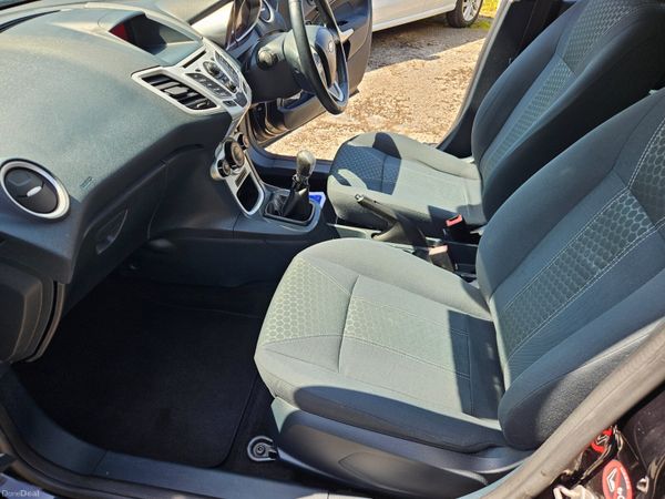 Ford Fiesta 2012 1.2 zetec only 75k one owner 388611770