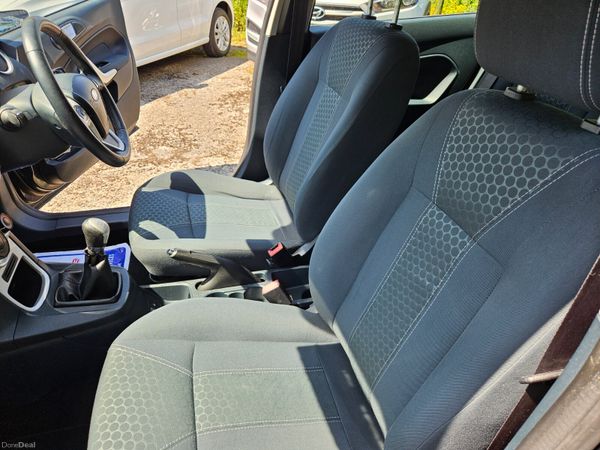 Ford Fiesta 2012 1.2 zetec only 75k one owner 388611772