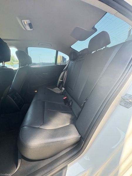 BMW 320D 2.0 Luxury 2015 388628330