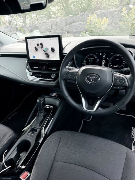 Toyota Corolla 2025 HYBRID | 6500KM| 388748940