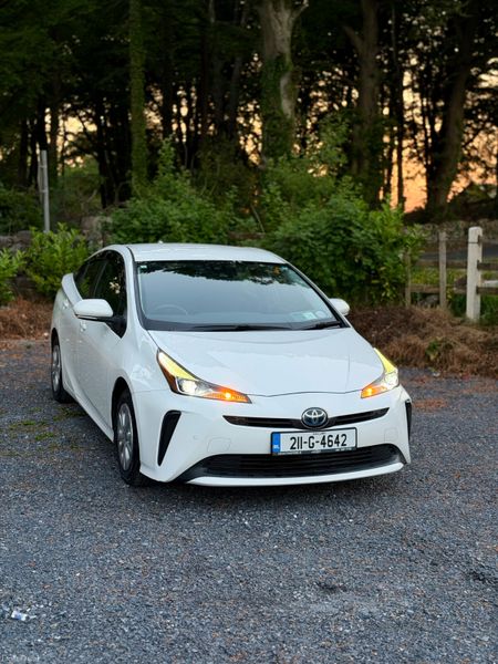 Toyota PRIUS 2021 | 1.8 HYBRID 388750098