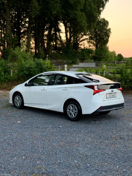 Toyota PRIUS 2021 | 1.8 HYBRID 388750118