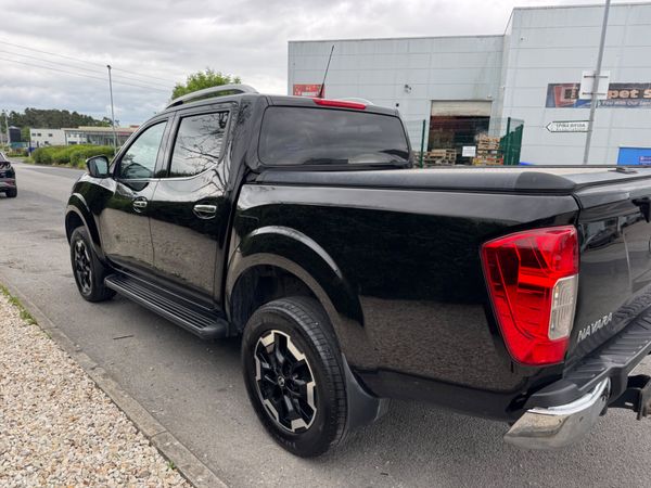 Nissan Navara 2021 388756508