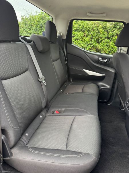 Nissan Navara 2021 388756510