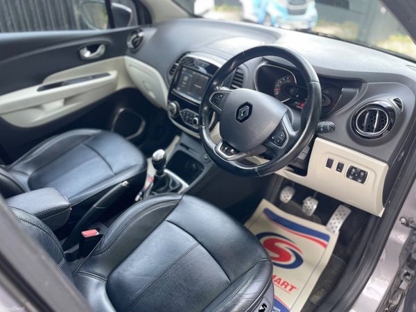 19 Renault Captur GT Line 1.3 TCe 130 BHP 388759744